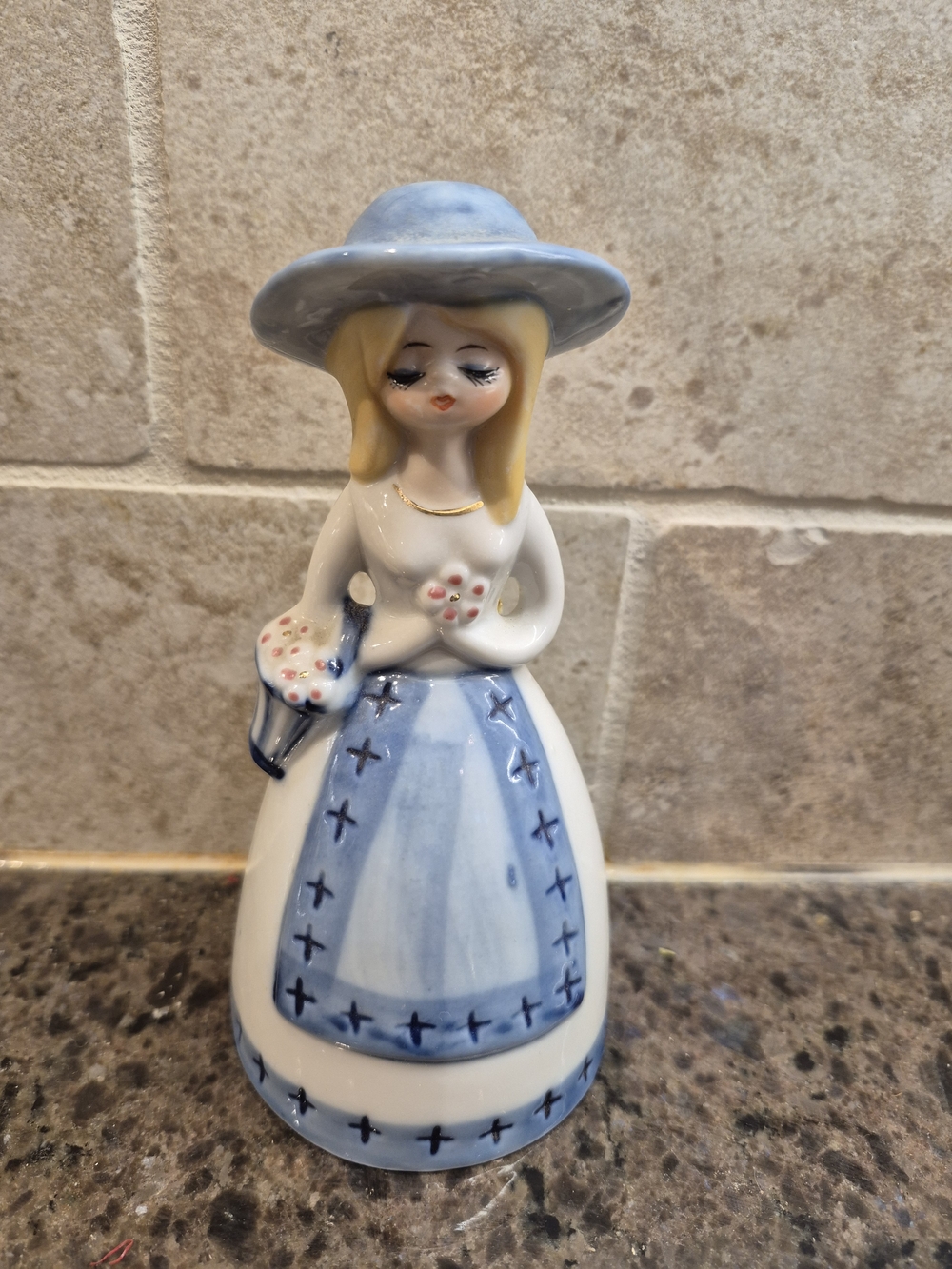 *MADE IN JAPAN* vintage Ceramic Blonde Lady‎ In Hat Bell Figurine Ornament Bell
